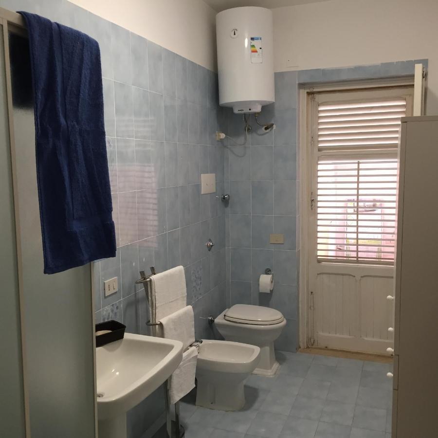 Апартаменты George House Mondello 34 Экстерьер фото